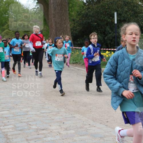 25.04.2026 - Das Zehntel Zöllner http://msf.ph/oto/9596970 25.04.2026 10:47:37 Laufen 7507 meine-sportfotos.de