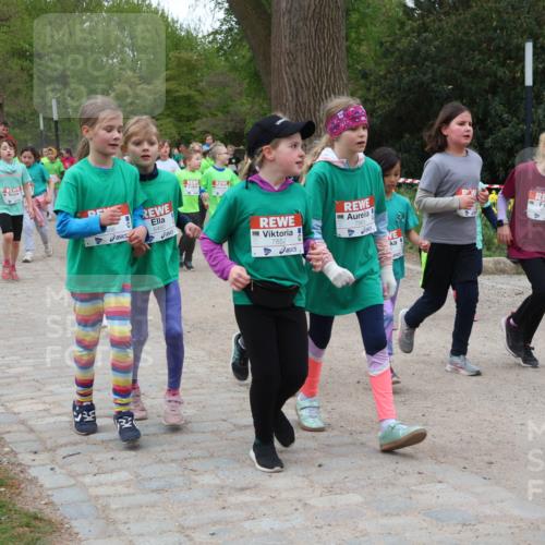 25.04.2026 - Das Zehntel Zöllner http://msf.ph/oto/9596983 25.04.2026 10:47:41 Laufen 6460, 7852, 7986, 20, 6801 meine-sportfotos.de