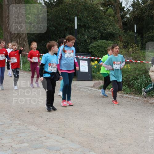 25.04.2026 - Das Zehntel Zöllner http://msf.ph/oto/9597035 25.04.2026 10:47:54 Laufen 7654 meine-sportfotos.de