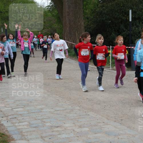 25.04.2026 - Das Zehntel Zöllner http://msf.ph/oto/9597043 25.04.2026 10:47:55 Laufen 6895 meine-sportfotos.de