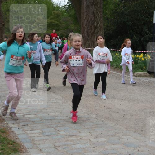25.04.2026 - Das Zehntel Zöllner http://msf.ph/oto/9597051 25.04.2026 10:47:56 Laufen 7438, 7431 meine-sportfotos.de