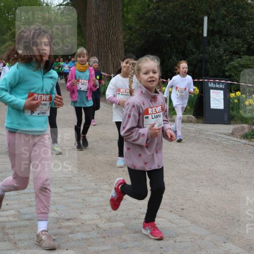 25.04.2026 - Das Zehntel Zöllner http://msf.ph/oto/9597053 25.04.2026 10:47:57 Laufen 7477, 438, 7431 meine-sportfotos.de
