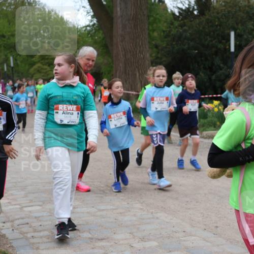 25.04.2026 - Das Zehntel Zöllner http://msf.ph/oto/9597131 25.04.2026 10:48:16 Laufen 5139, 5876, 7295 meine-sportfotos.de