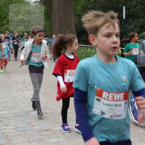 25.04.2026 - Das Zehntel Zöllner http://msf.ph/oto/9597274 25.04.2026 10:49:03 Laufen 7564, 7990, 7567 meine-sportfotos.de