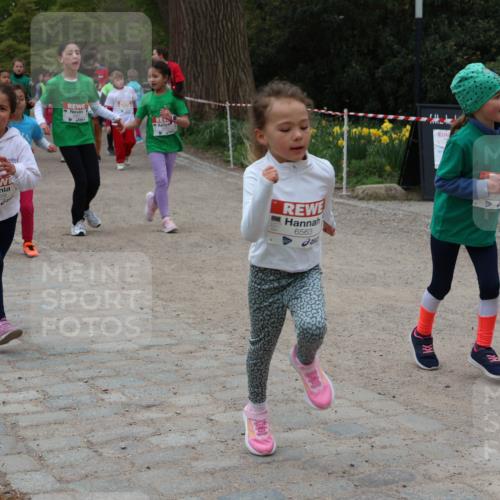 25.04.2026 - Das Zehntel Zöllner http://msf.ph/oto/9597321 25.04.2026 10:49:19 Laufen 6559, 6563, 7798 meine-sportfotos.de