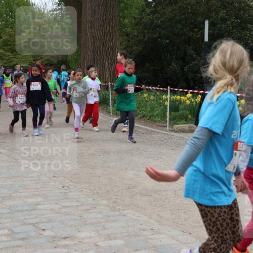 25.04.2026 - Das Zehntel Zöllner http://msf.ph/oto/9597331 25.04.2026 10:49:22 Laufen 21 meine-sportfotos.de