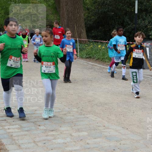 25.04.2026 - Das Zehntel Zöllner http://msf.ph/oto/9597350 25.04.2026 10:49:29 Laufen 5863, 5849 meine-sportfotos.de
