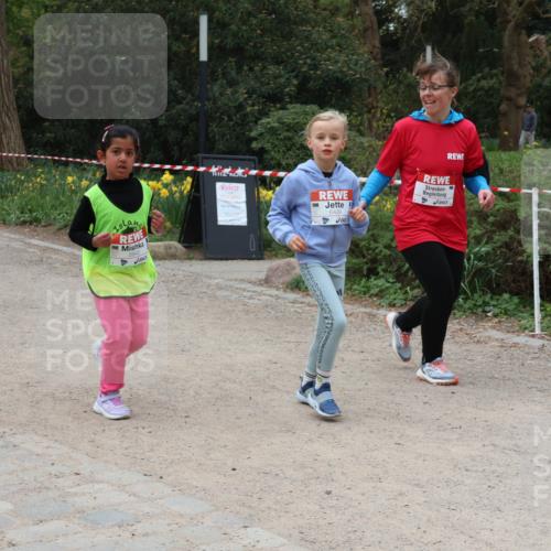 25.04.2026 - Das Zehntel Zöllner http://msf.ph/oto/9597372 25.04.2026 10:49:35 Laufen 5942, 6439 meine-sportfotos.de