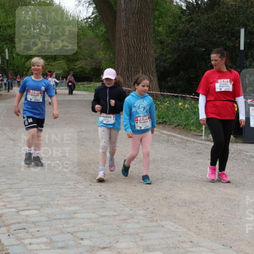 25.04.2026 - Das Zehntel Zöllner http://msf.ph/oto/9597393 25.04.2026 10:49:49 Laufen 20, 1111 meine-sportfotos.de