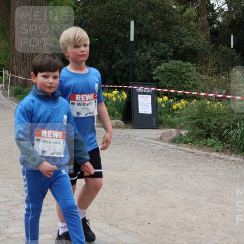 25.04.2026 - Das Zehntel Zöllner http://msf.ph/oto/9597399 25.04.2026 10:49:52 Laufen 6290, 6286 meine-sportfotos.de