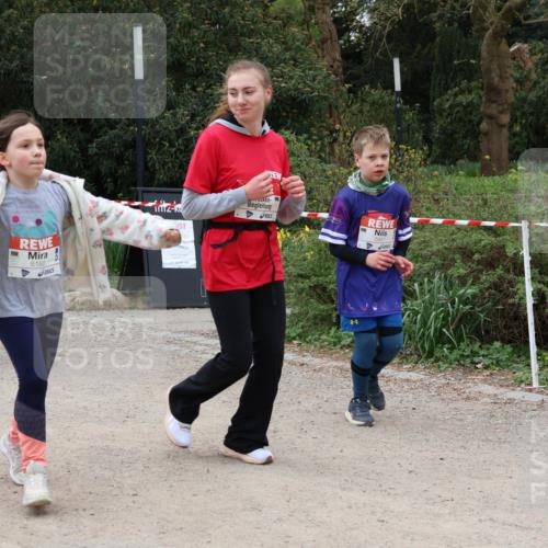 25.04.2026 - Das Zehntel Zöllner http://msf.ph/oto/9597411 25.04.2026 10:50:15 Laufen 6182 meine-sportfotos.de