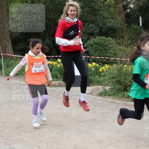 25.04.2026 - Das Zehntel Zöllner http://msf.ph/oto/9597457 25.04.2026 10:50:43 Laufen 7350, 6447 meine-sportfotos.de