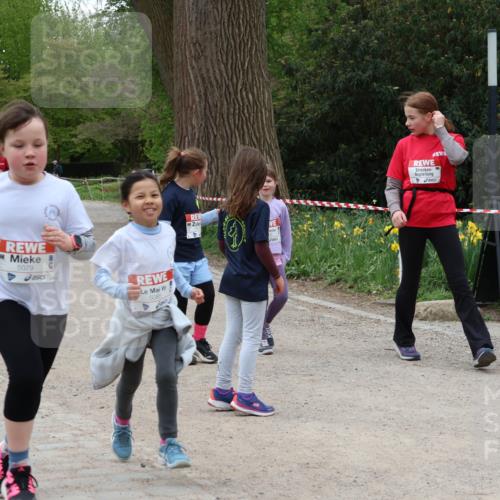 25.04.2026 - Das Zehntel Zöllner http://msf.ph/oto/9597472 25.04.2026 10:50:55 Laufen 5079, 5085 meine-sportfotos.de