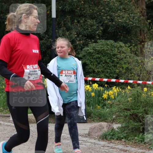 25.04.2026 - Das Zehntel Zöllner http://msf.ph/oto/9597492 25.04.2026 10:51:27 Laufen 7626 meine-sportfotos.de