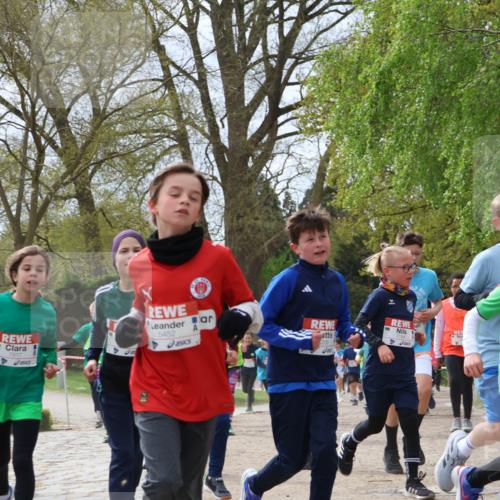 25.04.2026 - Das Zehntel Zöllner http://msf.ph/oto/9604292 25.04.2026 09:41:29 Laufen 7917, 5452, 8024 meine-sportfotos.de