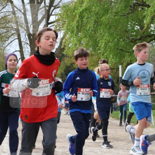 25.04.2026 - Das Zehntel Zöllner http://msf.ph/oto/9604323 25.04.2026 09:41:29 Laufen 7917, 7889, 6421, 5452, 7206 meine-sportfotos.de
