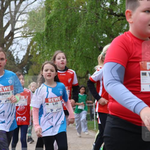 25.04.2026 - Das Zehntel Zöllner http://msf.ph/oto/9610510 25.04.2026 09:45:29 Laufen 7707, 5321, 7728, 6110 meine-sportfotos.de