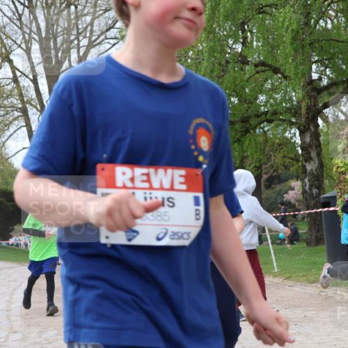 25.04.2026 - Das Zehntel Zöllner http://msf.ph/oto/9610588 25.04.2026 09:45:34 Laufen 385 meine-sportfotos.de