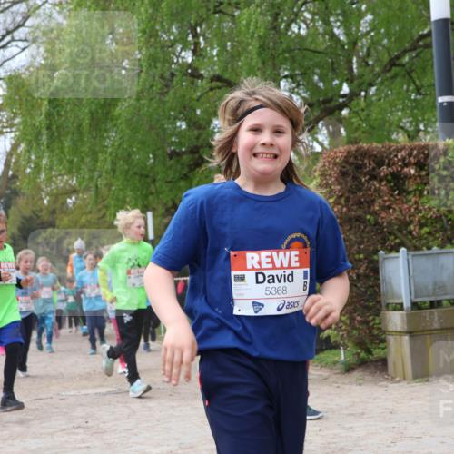 25.04.2026 - Das Zehntel Zöllner http://msf.ph/oto/9610603 25.04.2026 09:45:34 Laufen 5368 meine-sportfotos.de