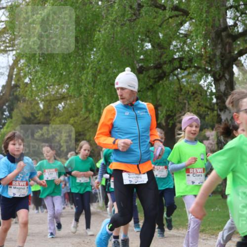 25.04.2026 - Das Zehntel Zöllner http://msf.ph/oto/9610730 25.04.2026 09:45:39 Laufen 6802 meine-sportfotos.de
