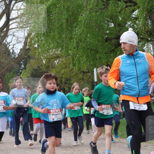 25.04.2026 - Das Zehntel Zöllner http://msf.ph/oto/9610747 25.04.2026 09:45:39 Laufen 5703, 6802, 7772, 523 meine-sportfotos.de