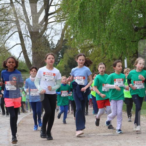 25.04.2026 - Das Zehntel Zöllner http://msf.ph/oto/9610780 25.04.2026 09:45:40 Laufen 5410, 5423, 5440 meine-sportfotos.de