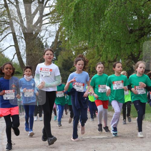 25.04.2026 - Das Zehntel Zöllner http://msf.ph/oto/9610788 25.04.2026 09:45:41 Laufen 5410, 6314, 5423, 5440, 6513, 6503 meine-sportfotos.de