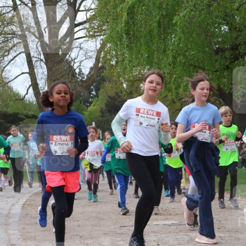 25.04.2026 - Das Zehntel Zöllner http://msf.ph/oto/9610809 25.04.2026 09:45:41 Laufen 6471, 5410, 5423, 5440, 6513 meine-sportfotos.de