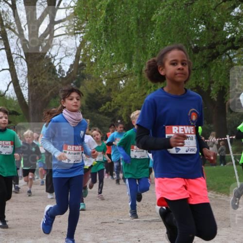 25.04.2026 - Das Zehntel Zöllner http://msf.ph/oto/9610843 25.04.2026 09:45:42 Laufen 6478, 6471, 6314, 7794, 410 meine-sportfotos.de
