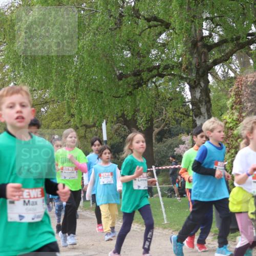 25.04.2026 - Das Zehntel Zöllner http://msf.ph/oto/9610936 25.04.2026 09:45:44 Laufen 6484 meine-sportfotos.de