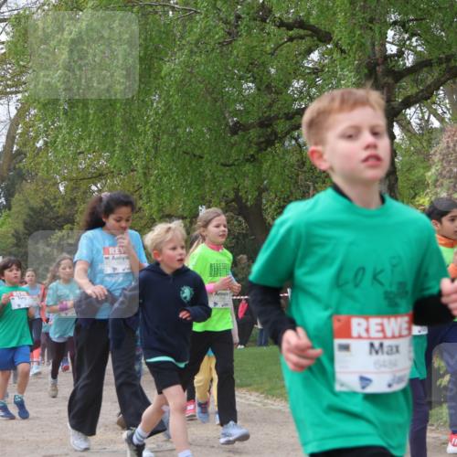 25.04.2026 - Das Zehntel Zöllner http://msf.ph/oto/9610957 25.04.2026 09:45:44 Laufen 6484 meine-sportfotos.de