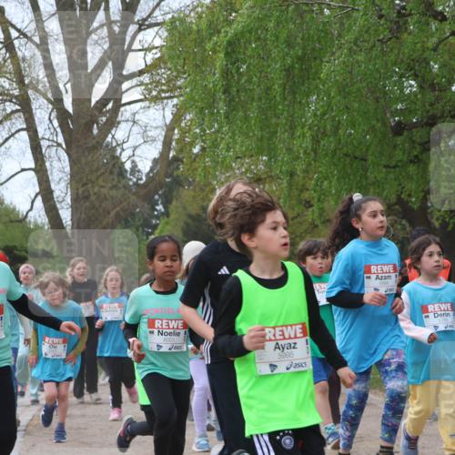25.04.2026 - Das Zehntel Zöllner http://msf.ph/oto/9611042 25.04.2026 09:45:46 Laufen 6021, 6001, 5995, 6866, 50, 5716 meine-sportfotos.de