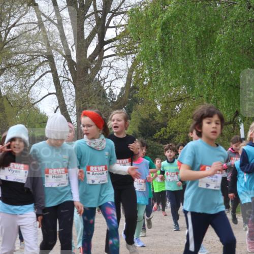25.04.2026 - Das Zehntel Zöllner http://msf.ph/oto/9611195 25.04.2026 09:45:50 Laufen 7617, 7630, 7610 meine-sportfotos.de
