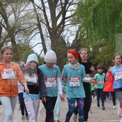 25.04.2026 - Das Zehntel Zöllner http://msf.ph/oto/9611203 25.04.2026 09:45:50 Laufen 238, 5243, 7617, 7581, 7630, 7610 meine-sportfotos.de