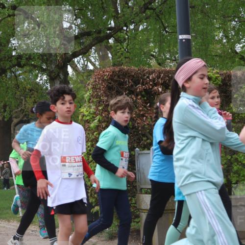 25.04.2026 - Das Zehntel Zöllner http://msf.ph/oto/9611318 25.04.2026 09:45:53 Laufen 5197 meine-sportfotos.de