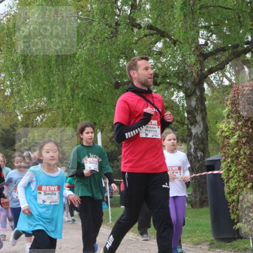25.04.2026 - Das Zehntel Zöllner http://msf.ph/oto/9611375 25.04.2026 09:45:55 Laufen 6975, 5666 meine-sportfotos.de