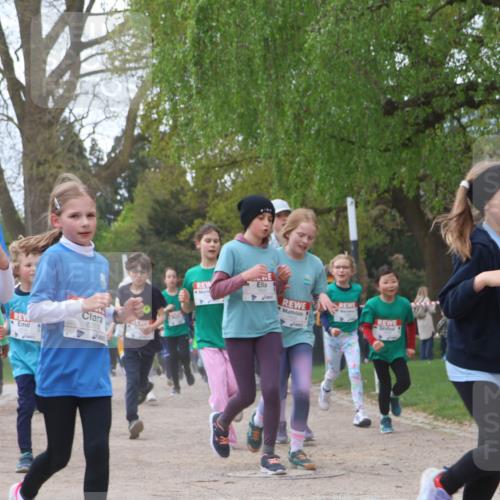 25.04.2026 - Das Zehntel Zöllner http://msf.ph/oto/9611432 25.04.2026 09:45:58 Laufen 816, 6315, 5, 637, 8379 meine-sportfotos.de