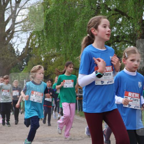 25.04.2026 - Das Zehntel Zöllner http://msf.ph/oto/9611467 25.04.2026 09:45:59 Laufen 5616, 6316, 2510, 6315 meine-sportfotos.de
