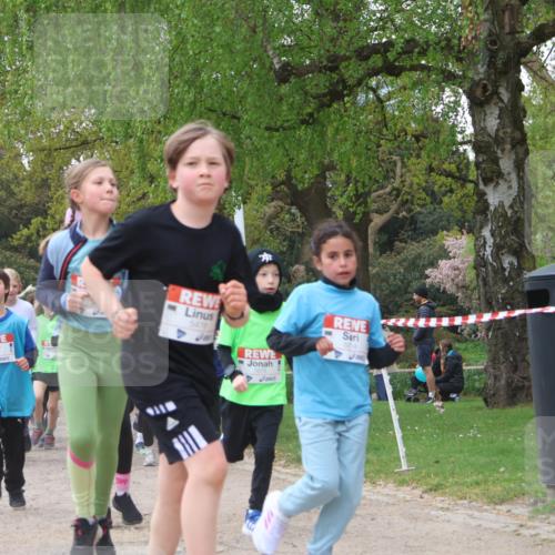 25.04.2026 - Das Zehntel Zöllner http://msf.ph/oto/9611639 25.04.2026 09:46:07 Laufen 5478, 64, 6839 meine-sportfotos.de