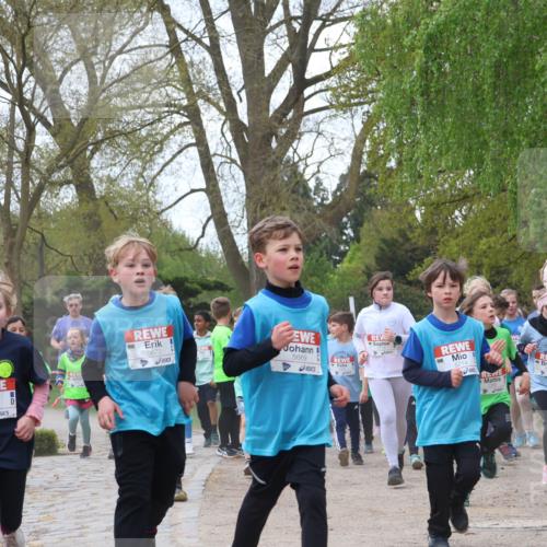 25.04.2026 - Das Zehntel Zöllner http://msf.ph/oto/9611694 25.04.2026 09:46:08 Laufen 6581, 5672, 5669, 5714 meine-sportfotos.de
