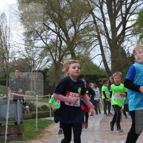 25.04.2026 - Das Zehntel Zöllner http://msf.ph/oto/9611724 25.04.2026 09:46:09 Laufen 5672 meine-sportfotos.de