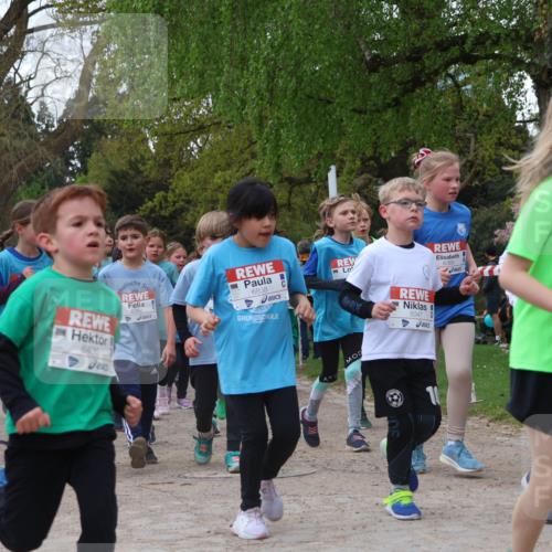 25.04.2026 - Das Zehntel Zöllner http://msf.ph/oto/9611819 25.04.2026 09:46:12 Laufen 6436, 6838, 5047, 6368 meine-sportfotos.de