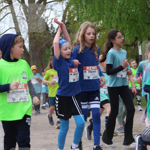 25.04.2026 - Das Zehntel Zöllner http://msf.ph/oto/9611893 25.04.2026 09:46:14 Laufen 5363, 5359, 5247, 5861, 757 meine-sportfotos.de