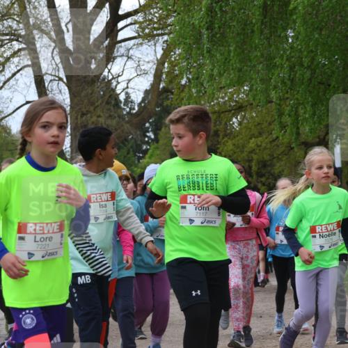 25.04.2026 - Das Zehntel Zöllner http://msf.ph/oto/9611995 25.04.2026 09:46:18 Laufen 7221, 7099, 524, 7117, 7076 meine-sportfotos.de