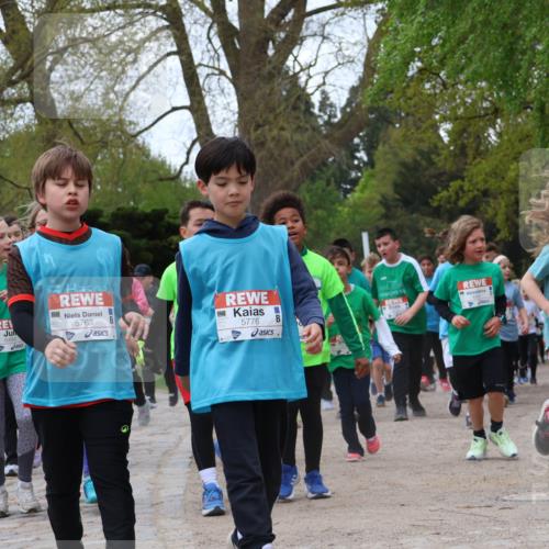 25.04.2026 - Das Zehntel Zöllner http://msf.ph/oto/9612211 25.04.2026 09:46:25 Laufen 6494, 5763, 5776 meine-sportfotos.de