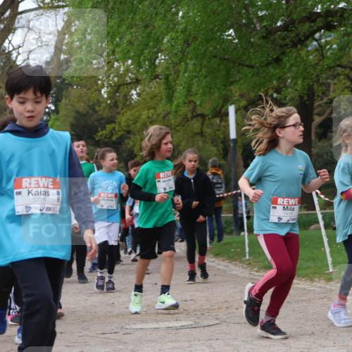 25.04.2026 - Das Zehntel Zöllner http://msf.ph/oto/9612228 25.04.2026 09:46:25 Laufen 5776, 7478, 7422 meine-sportfotos.de