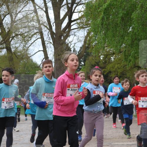 25.04.2026 - Das Zehntel Zöllner http://msf.ph/oto/9612352 25.04.2026 09:46:31 Laufen 7434, 7426, 718, 7483, 6179 meine-sportfotos.de