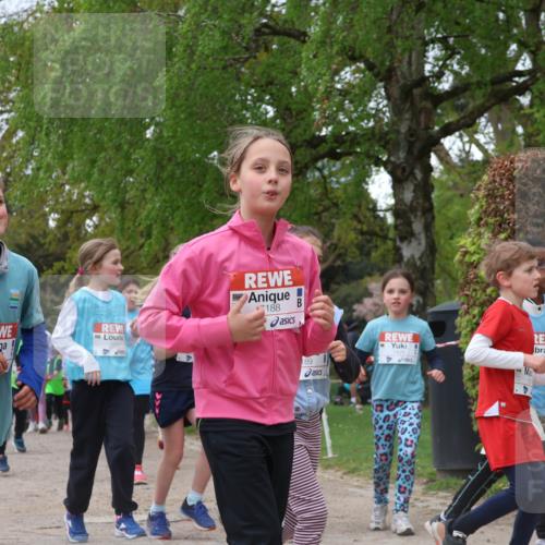 25.04.2026 - Das Zehntel Zöllner http://msf.ph/oto/9612380 25.04.2026 09:46:32 Laufen 7426, 198, 188, 189 meine-sportfotos.de