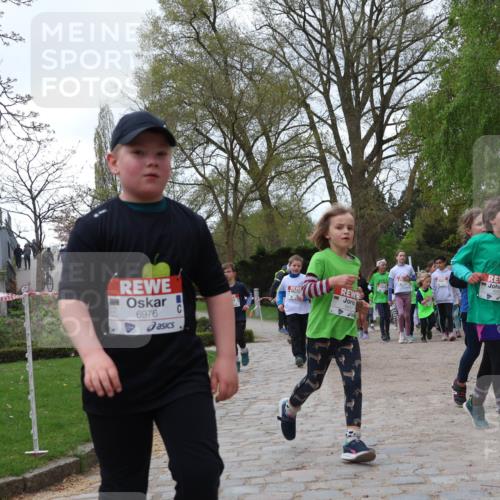 25.04.2026 - Das Zehntel Zöllner http://msf.ph/oto/9612487 25.04.2026 09:46:36 Laufen 6976, 6437 meine-sportfotos.de