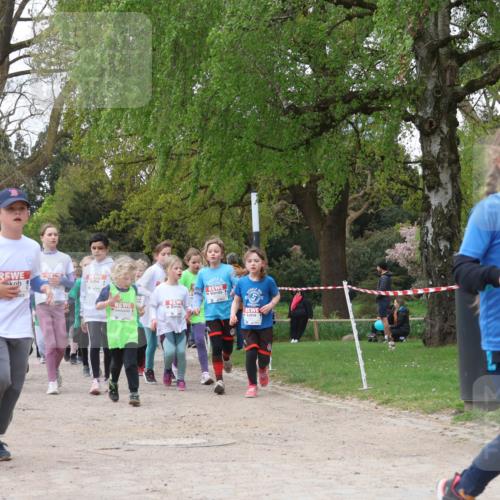 25.04.2026 - Das Zehntel Zöllner http://msf.ph/oto/9612518 25.04.2026 09:46:37 Laufen 8296 meine-sportfotos.de